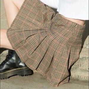 Brandy Melville Plaid Pleated Skirt
